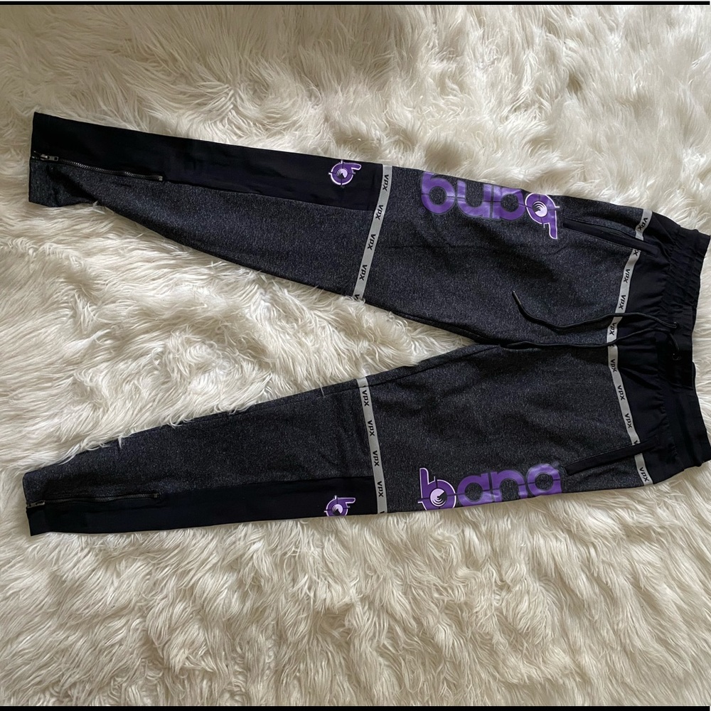 Stretchy sweats